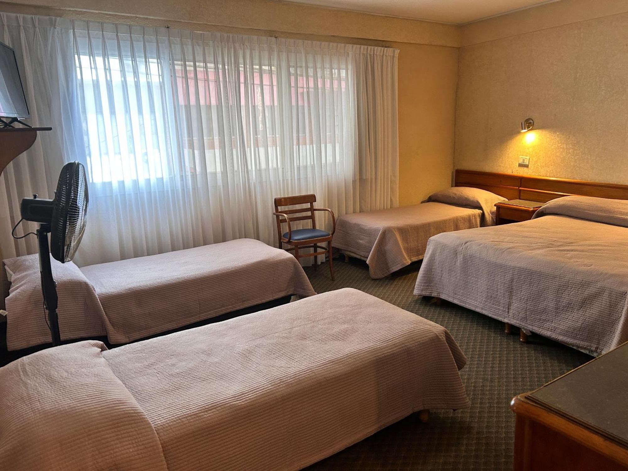 בואנוס איירס Hotel Luey מראה חיצוני תמונה