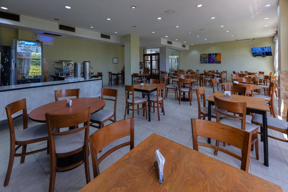 בואנוס איירס Hotel Luey מראה חיצוני תמונה