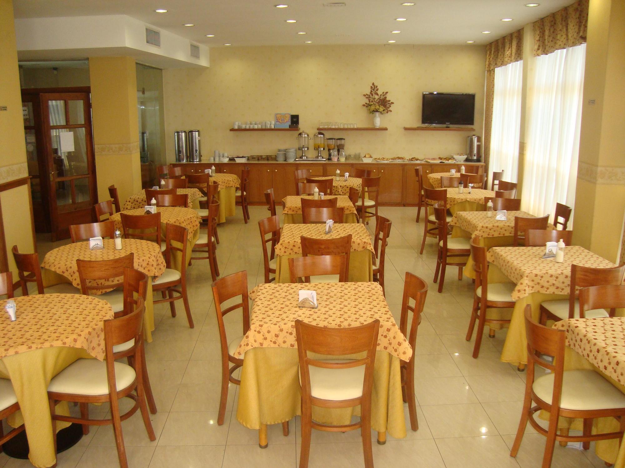 בואנוס איירס Hotel Luey מראה חיצוני תמונה