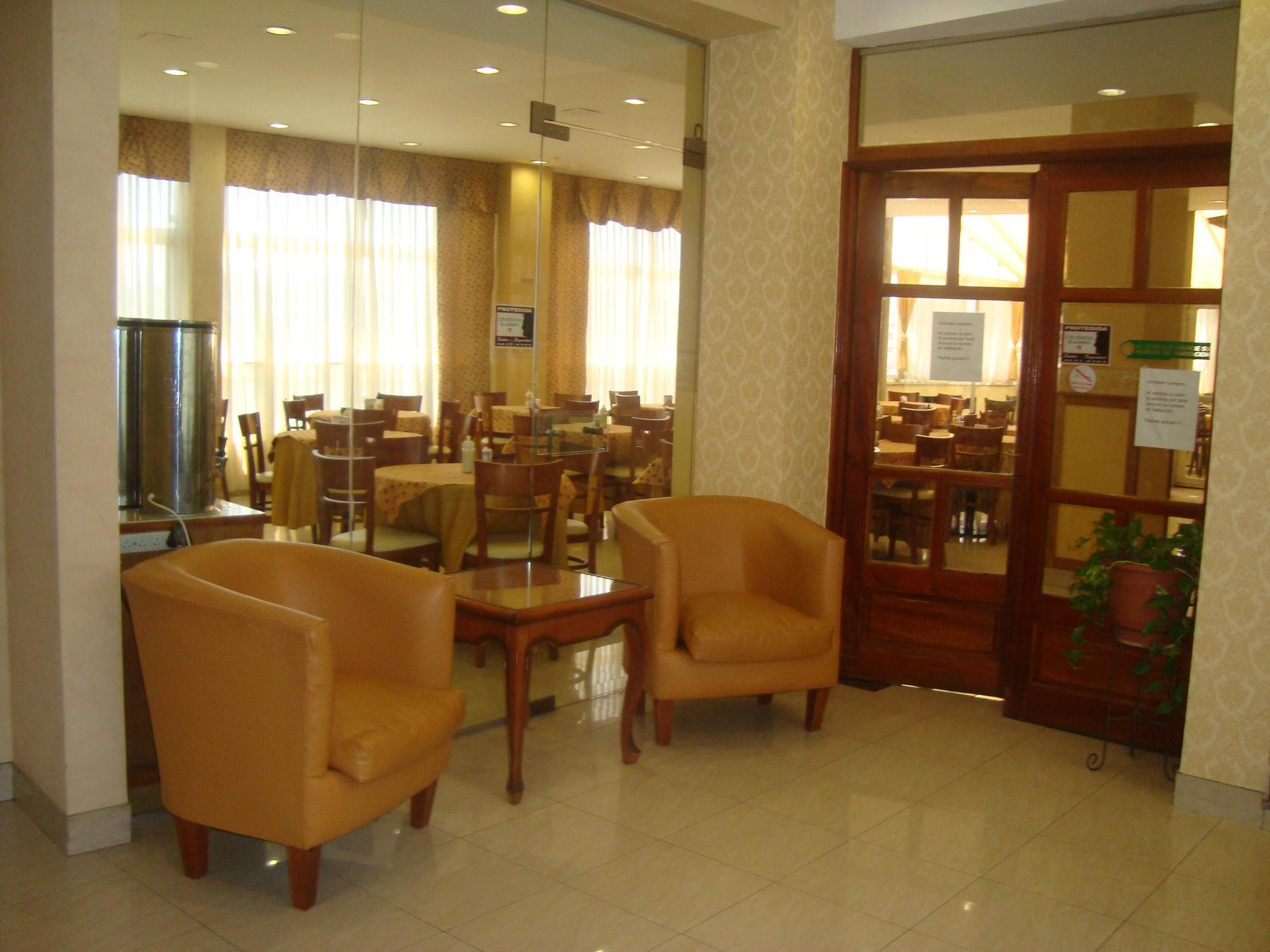 בואנוס איירס Hotel Luey מראה חיצוני תמונה